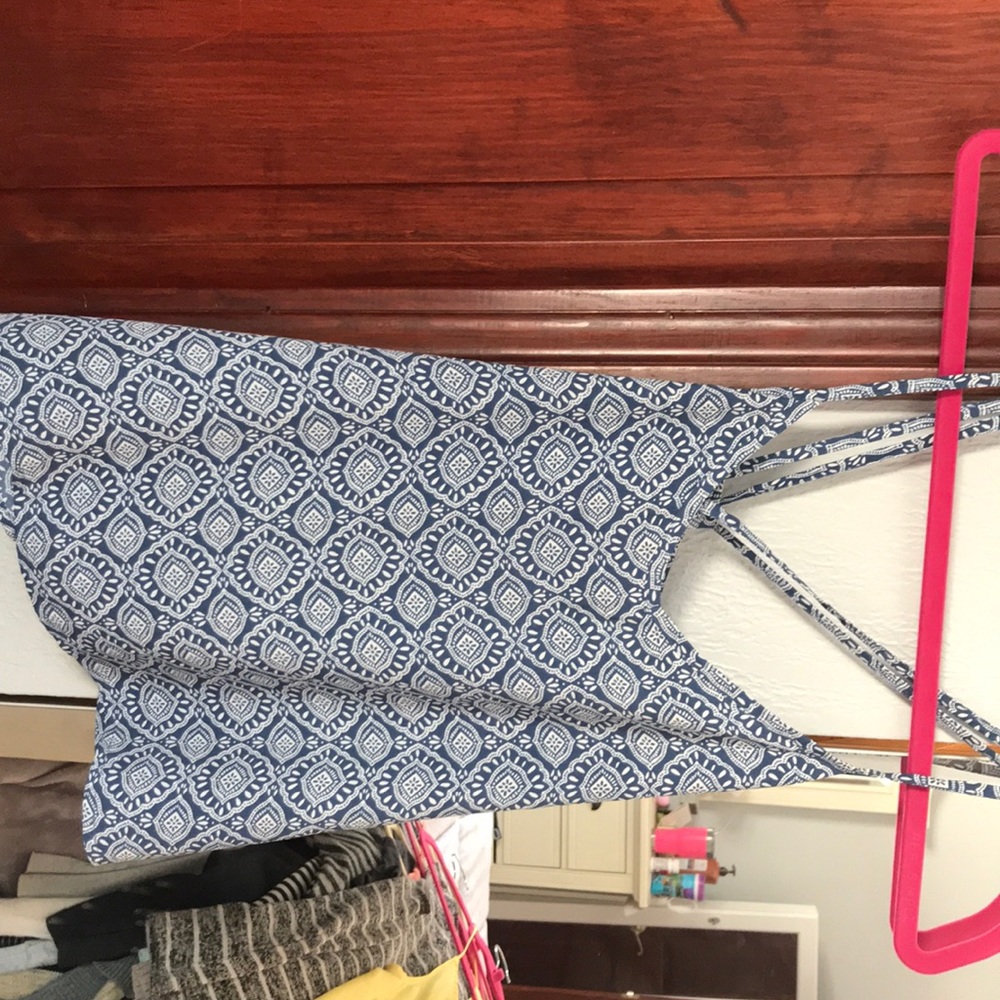 Short white and blue cross back/racer back tank